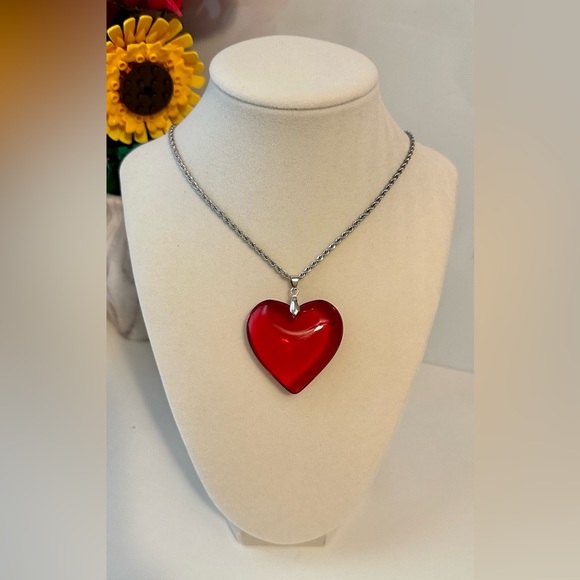 Big Red Crystal Glass Heart Charm Pendant Choker Necklace  Chunky Heart Necklace - Picture 1 of 8